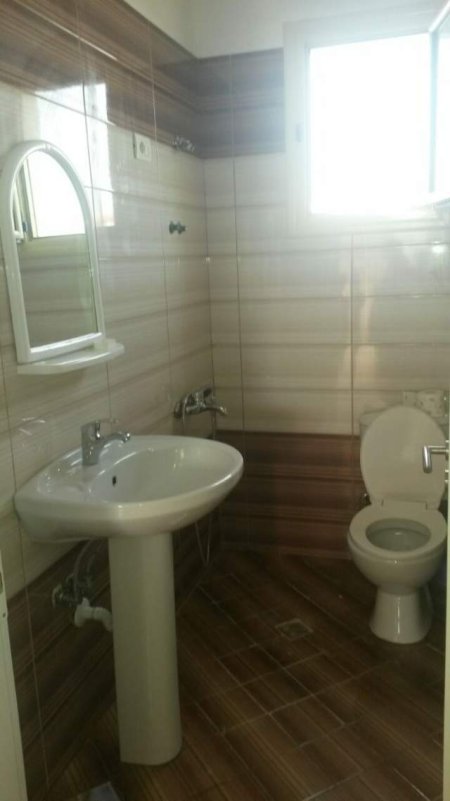 Vlore, ofroj apartament ne plazh Kati 1, 60 m² 20 Euro (Plazhi I vjeter)