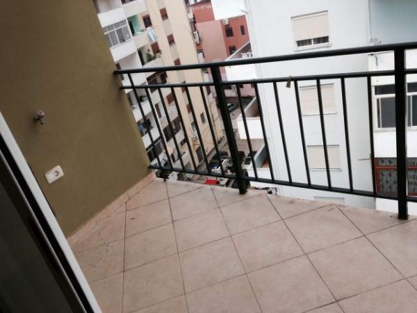 Durres, jap me qera apartament ne plazh Kati 7, 90 m² 50 Euro/ nata