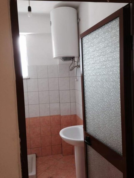 Durres, jap me qera apartament ne plazh Kati 7, 90 m² 50 Euro/ nata