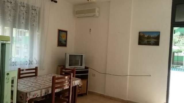 Durres, jap me qera apartament 1+1+A+BLK Kati 3, 62 m² 20 euro/nata  (Durres Shkembi Kavajes)