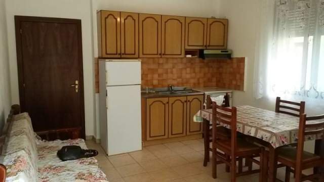 Durres, jap me qera apartament 1+1+A+BLK Kati 3, 62 m² 20 euro/nata  (Durres Shkembi Kavajes)