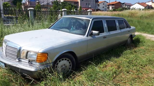 Struge, Shes limo limuzina mercedes 560 sel