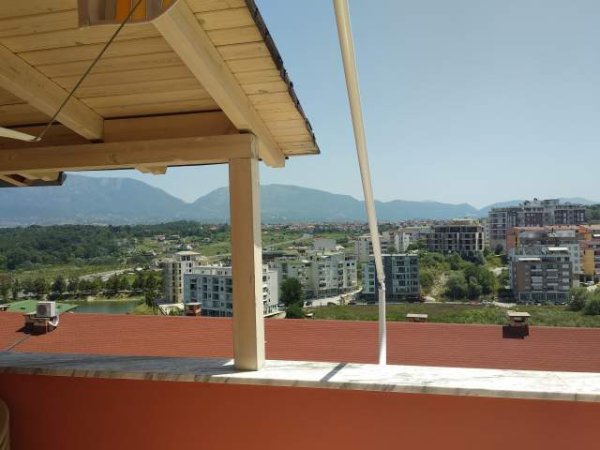 Tirane, jap me qera Apartament Duplex + Garazhd, 110 m² (Liqeni Thate).