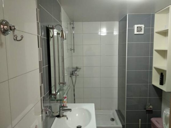 Tirane, jap me qera Apartament Duplex + Garazhd, 110 m² (Liqeni Thate).