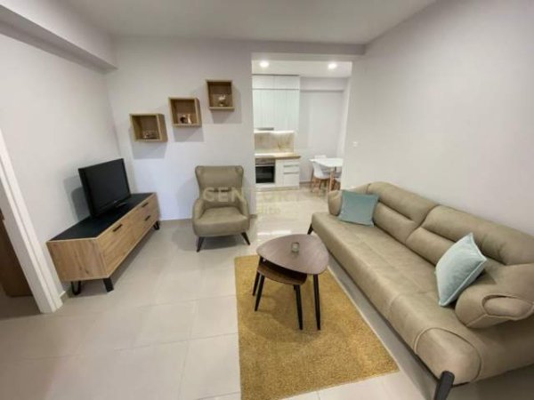 Tirane, jepet me qera apartament 1+1 Kati 1, 60 m² 500 Euro (Perball Delijorgjit)