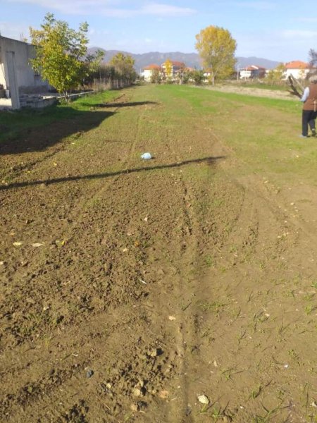 Pogradec, shes toke 2.400 m² (Rruga e Drilonit)