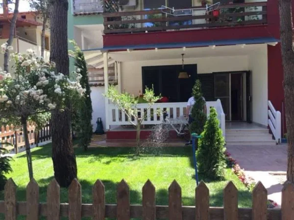 Plazh-Durres, shitet apartament 2+1+oborr Kati 0, 120 m² 190.000 Euro (Golem)