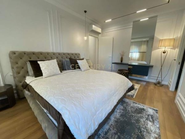 Tirane, jepet me qera apartament 2+1+BLK Kati 3, 123 m² 1.000 Euro (Rruga e Barrikadave)