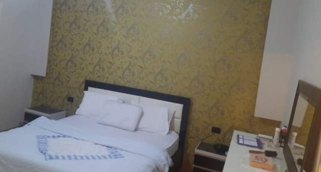 Tirane, jepet me qera apartament 3+1+BLK Kati 2, 126 m² 500 Euro (shkolla besnik sykja)