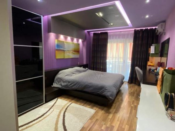 Tirane, jepet me qera apartament 2+1+A+BLK Kati 6, 120 m² 900 Euro (Rruga e elbasanit)