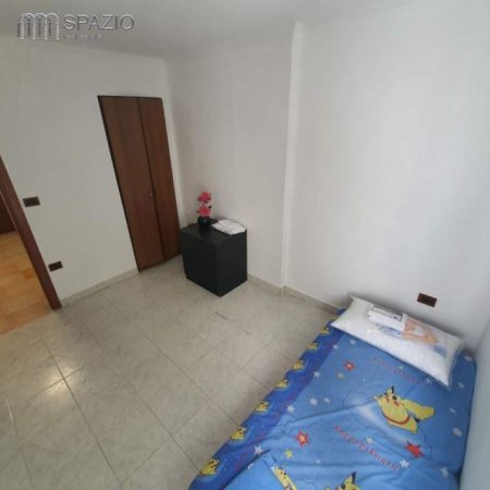 Tirane, jepet me qera apartament 2+1+BLK Kati 2, 105 m² 79.000 Leke (Rruga ''Nikolla Tupe'')
