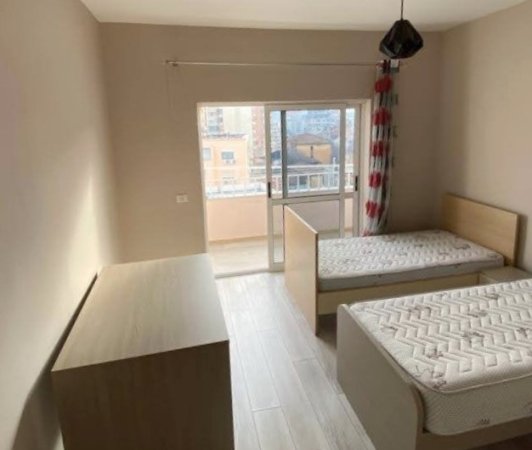 Tirane, shes apartament 2+1+BLK Kati 5, 95 m² 115.000 Euro (hoxha tahsim)