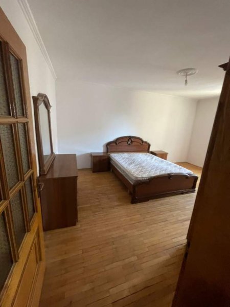 Tirane, shes apartament 3+1+BLK Kati 6, 120 m² 130.000 Euro (afer ushtarakut)
