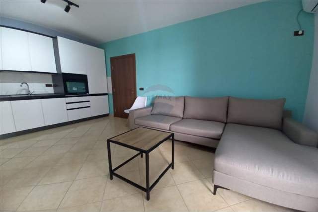 Tirane, jepet me qera apartament 76 m² 350 Euro (Astir)