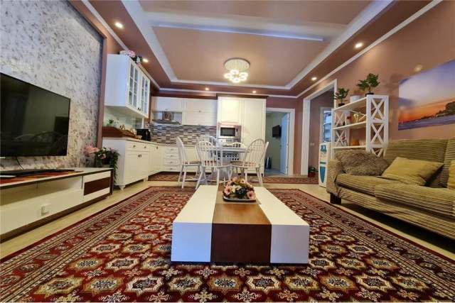 Tirane, jepet me qera apartament 2+1 Kati 4, 85 m² 600 Euro (liceu artistik)