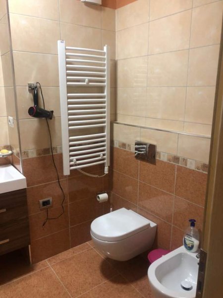Tirane, jepet me qera apartament 2+1+BLK Kati 3, 78 m² 500 Euro (dibres)