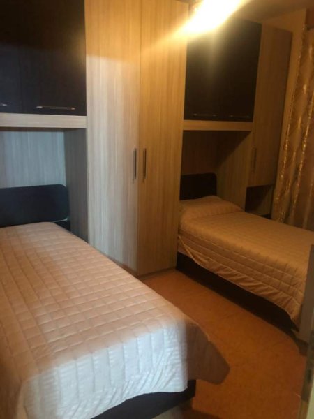 Apartament 1+1 me qira, Rr. Dibres, prane Qendres, Tirane💥