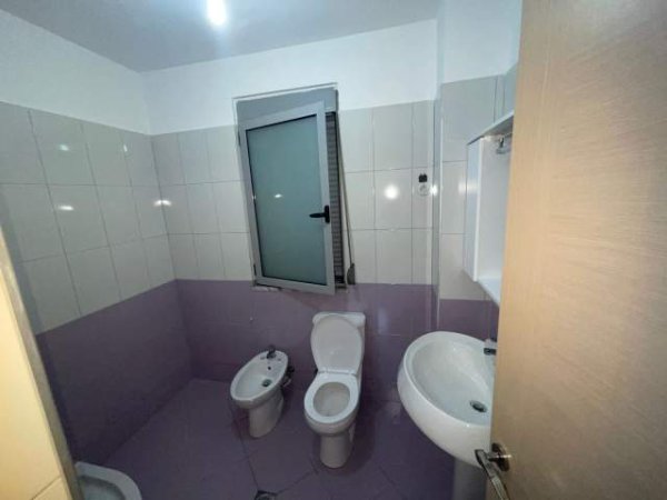 Tirane, jepet me qera apartament 2+1+A+BLK Kati 3, 100 m² 500 Euro (LIQENI I THATE)