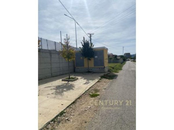 Tirane, shes truall 800 m² 750.000 Euro (Dogana Tirane)