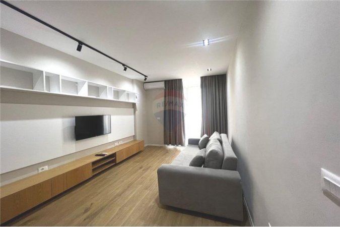 Tirane, jepet me qera garsonier 1+1 Kati 4, 50 m² 400 € (GARSONIERE ME QIRA ISH TREGU ELEKTRIK)