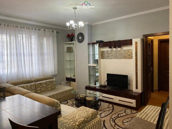 Tirane, jepet me qera apartament 2+1 Kati 5, 86 m² 370 € (prane Ardeno)