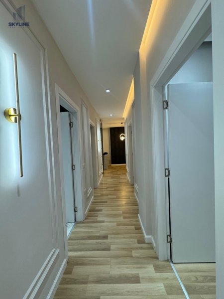Tirane, shitet apartament 2+1+Ballkon Kati 7, 117 m² 230.000 € 
