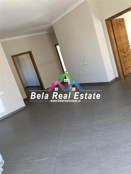Tirane, jepet me qera Vile 2+1 Kati 2, 118 m² 370 € (5 maji)