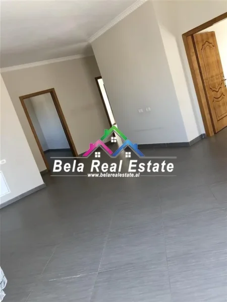 Tirane, jepet me qera Vile 2+1 Kati 2, 118 m² 370 € (5 maji)