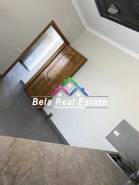 Tirane, jepet me qera Vile 2+1 Kati 2, 118 m² 370 € (5 maji)