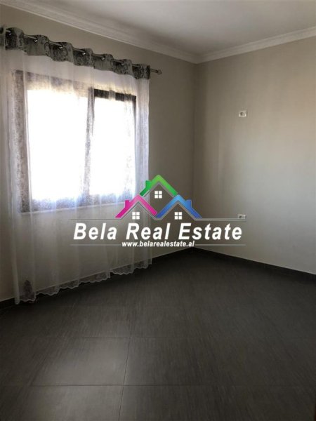 Tirane, jepet me qera Vile 2+1 Kati 2, 118 m² 370 € (5 maji)