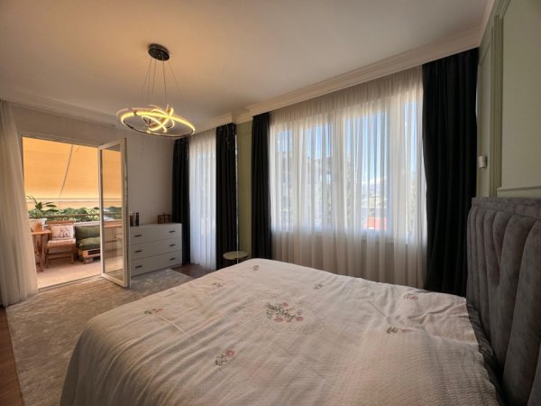 Tirane, jepet me qera apartament 2+1+Ballkon Kati 4, 110 m² 730 € (Liqeni i Thate)