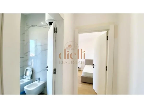Tirane, jepet me qera apartament 2+1+Ballkon , 110 m² 1.000 € (Tirana Garden Building)