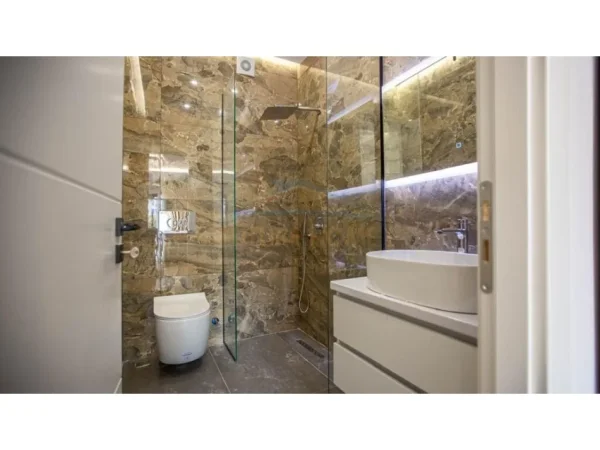 Tirane, shitet apartament 2+1+Ballkon Kati 6, 112 m² 300.000 € (Rruga e kosovareve)