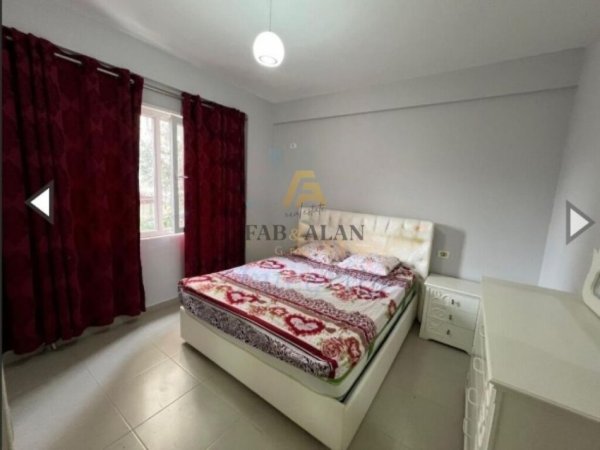 Tirane, jepet me qera apartament 2+1+2+garazh Kati 3, 90 m² 500 € (Kopshti Botanik)