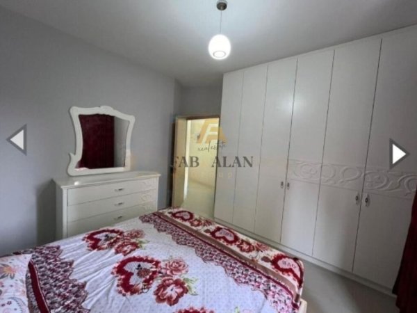 Tirane, jepet me qera apartament 2+1+2+garazh Kati 3, 90 m² 500 € (Kopshti Botanik)