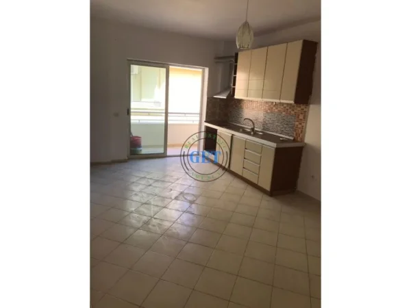 Durres, shitet apartament 1+1 Kati 5, 52 m² 60.000 € (Shkembi i Kavajes, Durres)