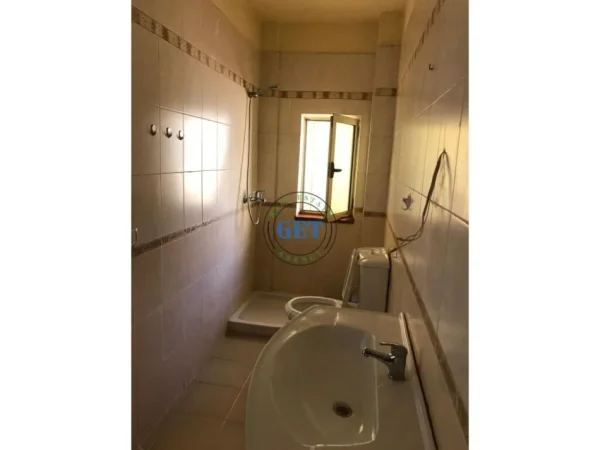 Durres, shitet apartament 1+1 Kati 5, 52 m² 60.000 € (Shkembi i Kavajes, Durres)