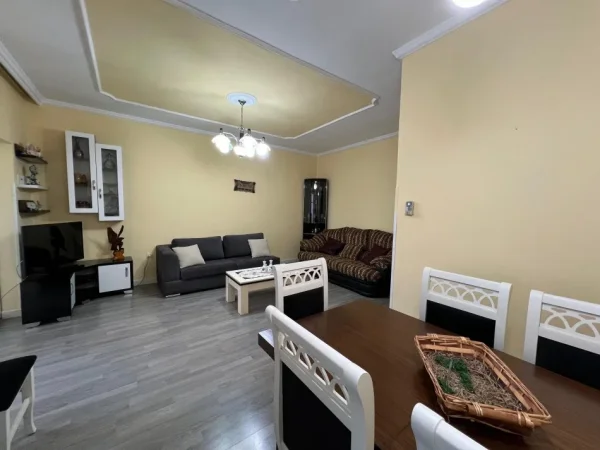 Tirane, jepet me qera apartament 2+1 Kati 3, 115 m² 500 € (Mihal Grameno, Kompleksi Grand)