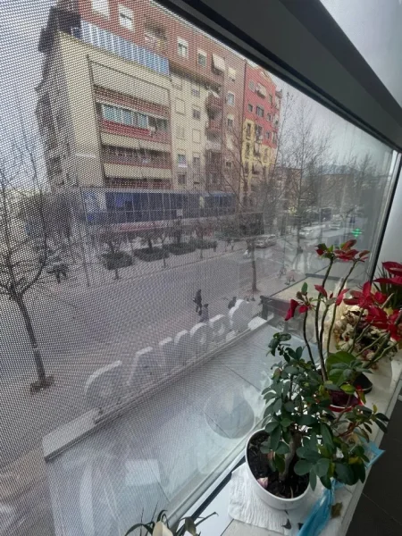 Tirane, ambjent biznesi , 1.000 m²