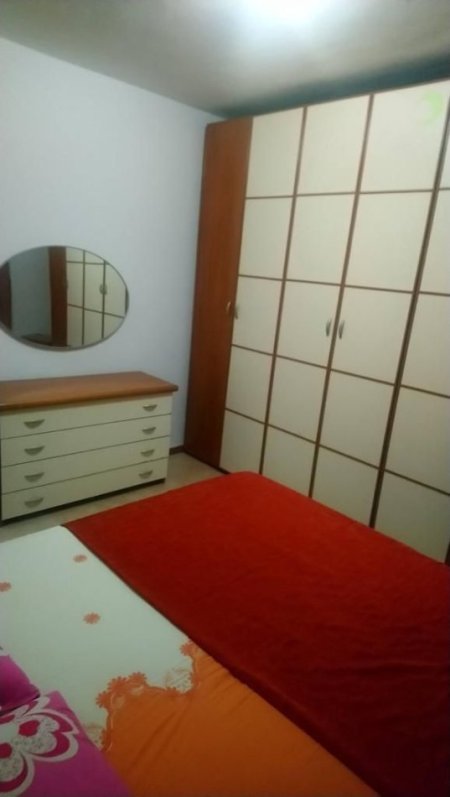 Tirane, jepet me qera apartament 2+1+Ballkon Kati 8, 80 m² 600 € (Qender , Sheshi Skenderbej , Rruga Sulejman Pasha , prapa restorant piazza)
