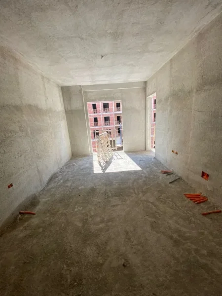 Tirane, shitet apartament 1+1 Kati 2, 59 m² 85.000 € (Kompleksi Tirana Entry)