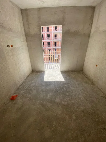 Tirane, shitet apartament 1+1 Kati 2, 59 m² 85.000 € (Kompleksi Tirana Entry)