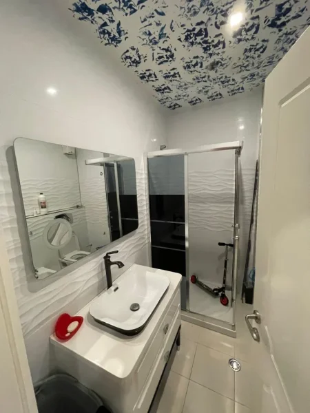 Tirane, shitet apartament 2+1+Aneks+Ballkon Kati 3, 115 m² 220.000 € (Liqeni Thate)