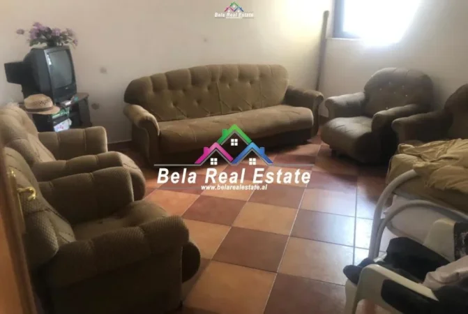 Tirane, jepet me qera Vile 3 Katshe Kati 1, 750 m² 1.500 € (sauk)