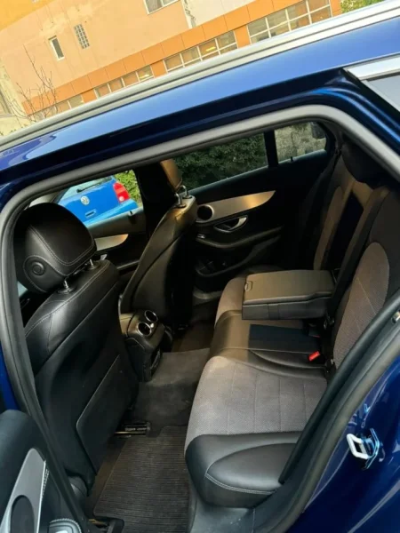 OKAZION Durres, shitet Mercedes Benz C220 2016 Look AMG , Nafte ,automatik 16000€