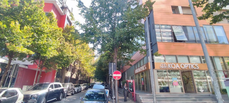 Tirane, RTSH  jepet me qera zyre ,sip 40 m² , cmim 440 € (Gjon Pali II)