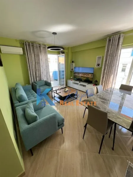 Tirane, shes apartament 2+1+Ballkon Kati 6, 85 m² 132.000 € (Jordan Misja, kompleksi Gener 2)