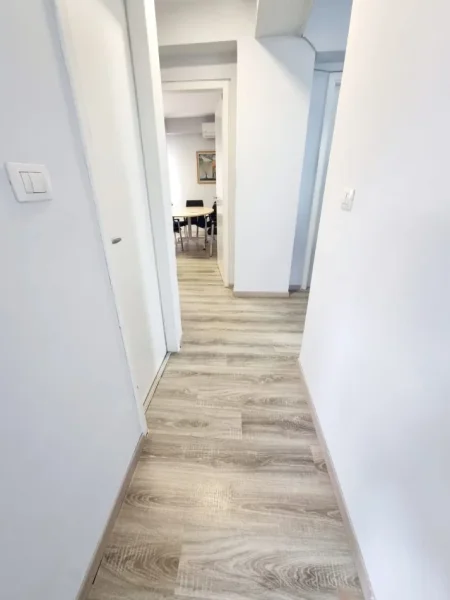 Happy Home shet: Tirane, shitet zyre Kati 2, 133 m² (Bllok)