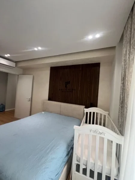 Tirane, jepet me qera apartament 2+1 Kati 6, 100 m² 1.000 € (DON BOSKO)