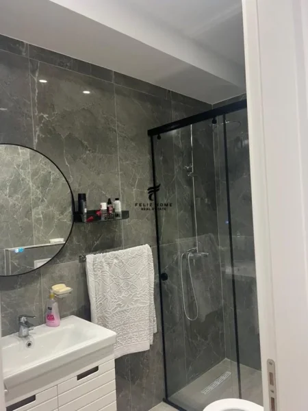 Tirane, jepet me qera apartament 2+1 Kati 6, 100 m² 1.000 € (DON BOSKO)